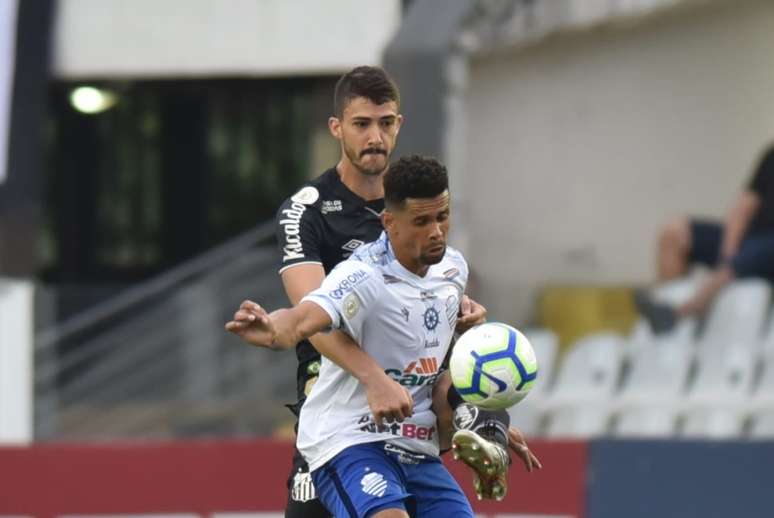 Gustavo Henrique atuou os 90 minutos contra o CSA, no último domingo, na Vila Belmiro (Foto: Ivan Storti/Santos)