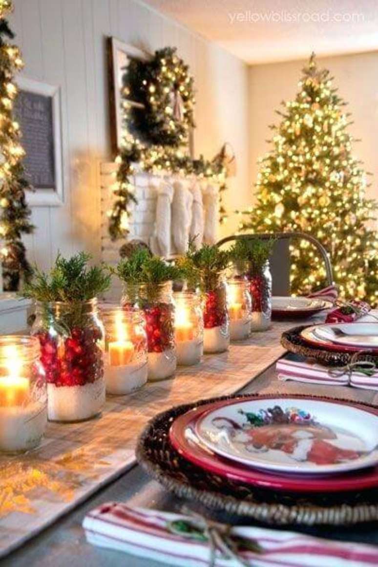 45. Fa&ccedil;a uma decora&ccedil;&atilde;o de natal para sala iluminada para sua ceia ser m&aacute;gica! &ndash; Por: Yellow bliss road