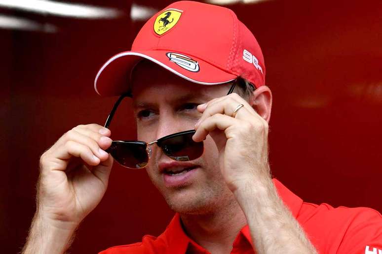 Sebastian Vettel expande seu comentário “traga de volta a p**** dos V12s”