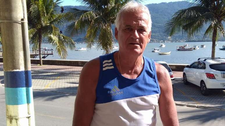 Valdir de Oliveira Filho perdeu parte consider&aacute;vel da vis&atilde;o depois de uma uve&iacute;te causada pela chikungunya