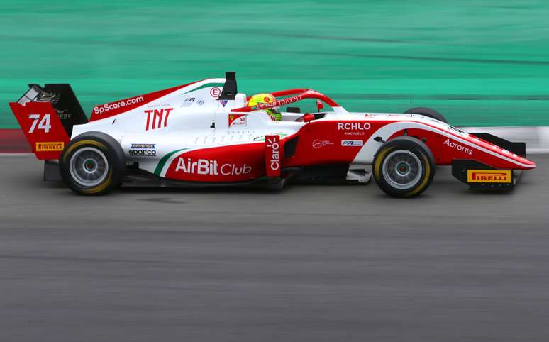 Enzo Fittipaldi volta a correr em Mugello, onde foi campeão da F4 Italiana