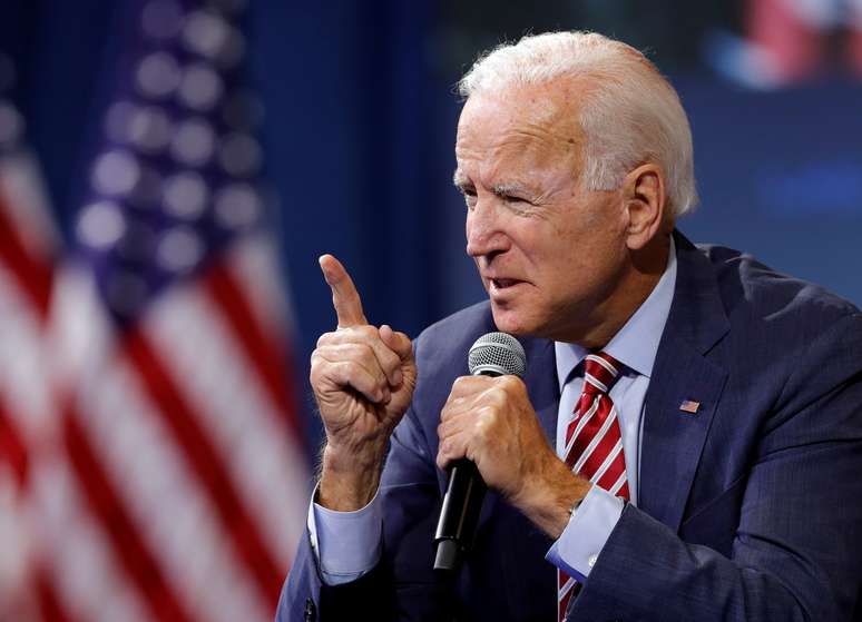 Ex-vice-presidente dos EUA Joe Biden, um dos pré-candidatos democratas favoritos na corrida pela Casa Branca em 2020
02/10/2019
REUTERS/Steve Marcus
