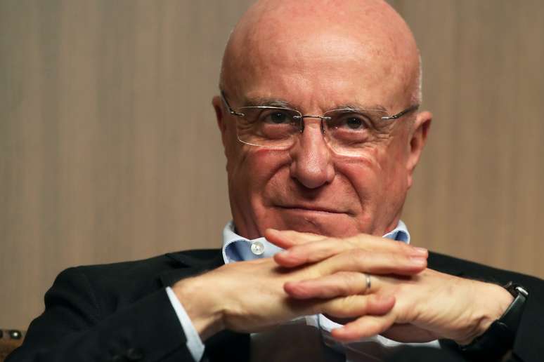 Petrobras, Caixa e BB não serão privatizadas, garante Mattar
