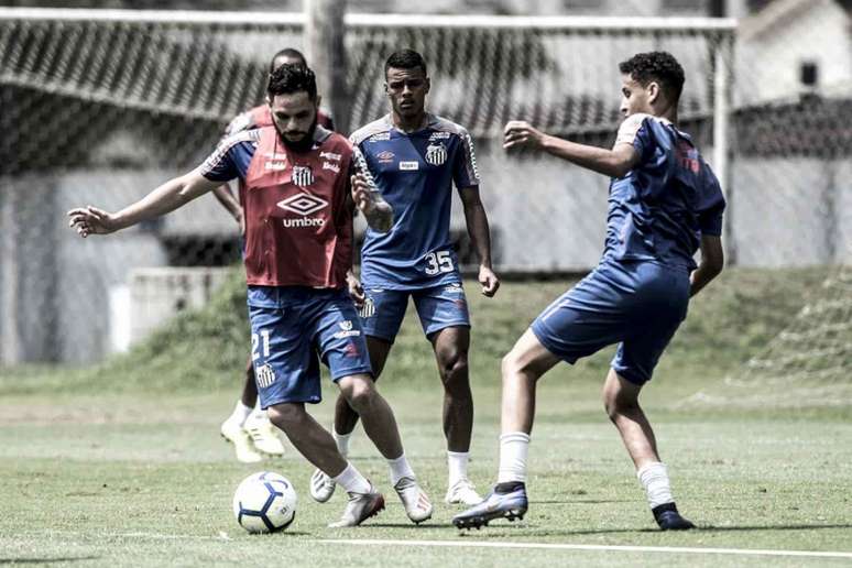 Pará, em treino do Santos, na última quarta-feira, no CT Rei Pelé (Foto: Ivan Storti/Santos)
