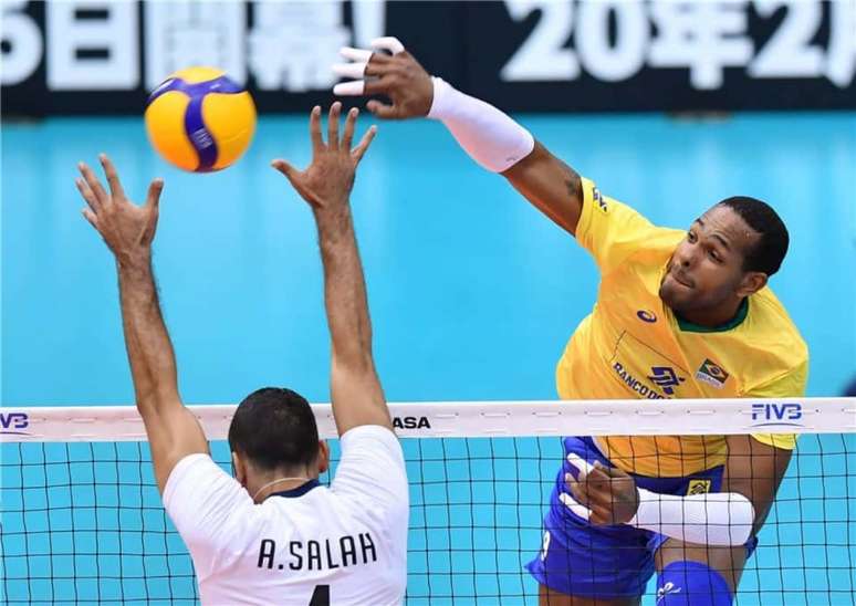 Leal foi destaque brasileiro (FIVB Divulgação)