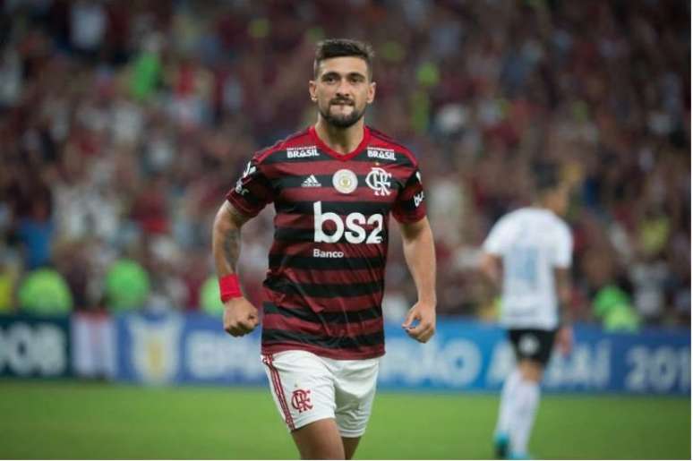 Jogador se lesionou na partida contra o Grêmio (Foto: Alexandre Vidal/CRF)