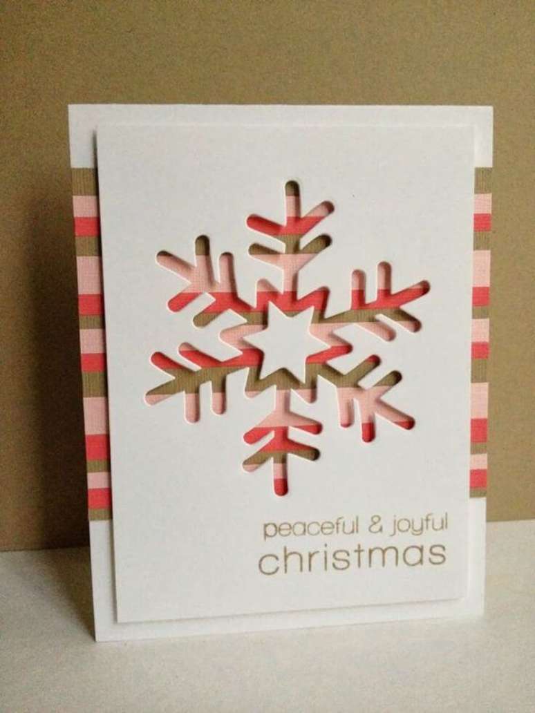 56. Flocos de neve costumam ser usados no cartão de Natal. Foto: Architectures Ideas