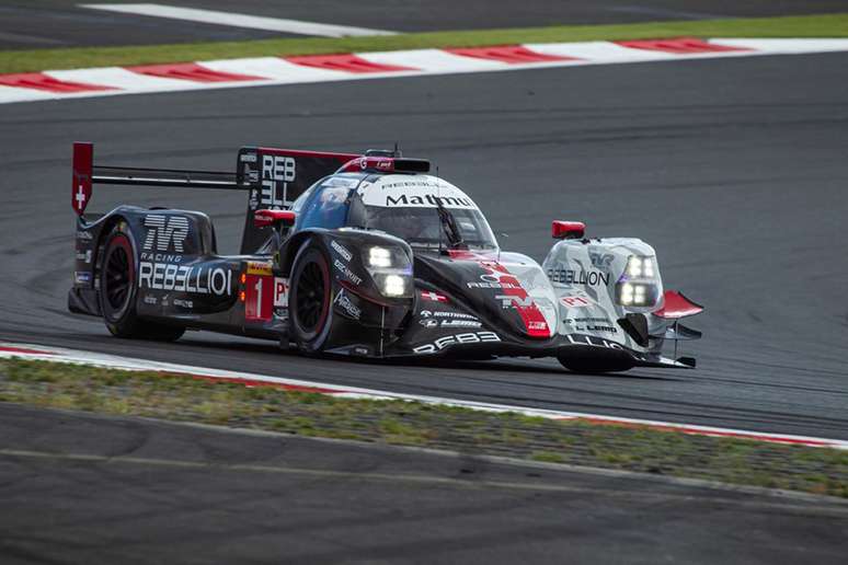 Bruno Senna larga em terceiro nas 6 Horas de Fuji