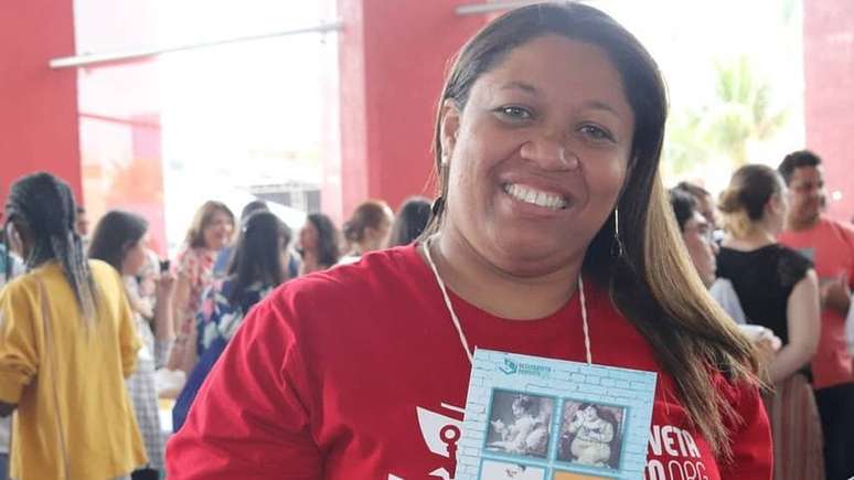 Patricia Rosas criou um projeto para estimular leitura e escrita de alunos do fundamental 2; 'Notava muita dificuldade das crianças em entender o que elas liam'