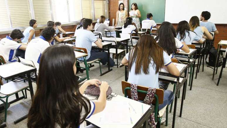 Entrada nos anos finais do fundamental significa passar a ter um professor para cada disciplina