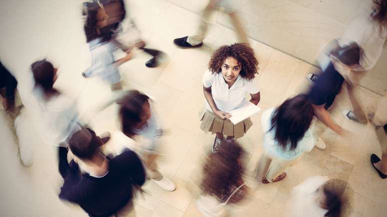 Nos EUA, projeto que levou alunos do 6º ano a refletirem sobre suas dificuldades de adaptação acabou melhorando o desempenho das turmas