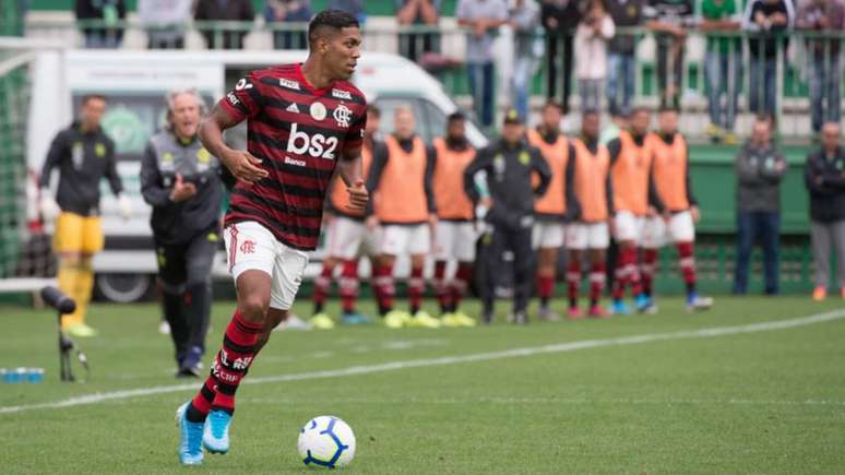 Berrío deixou o jogo contra a Chape após 34 minutos em campo (Foto: Alexandre Vidal/Flamengo)