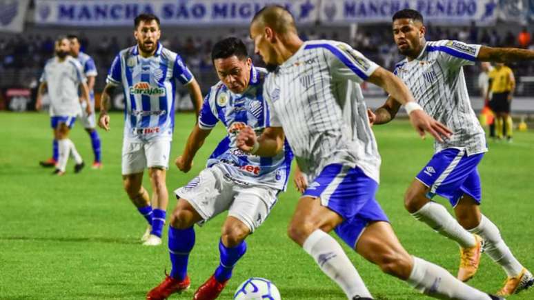 Avaí saiu de campo derrotado pelo CSA (FOTO: Francisco Cedrim/RCortez/CSA)