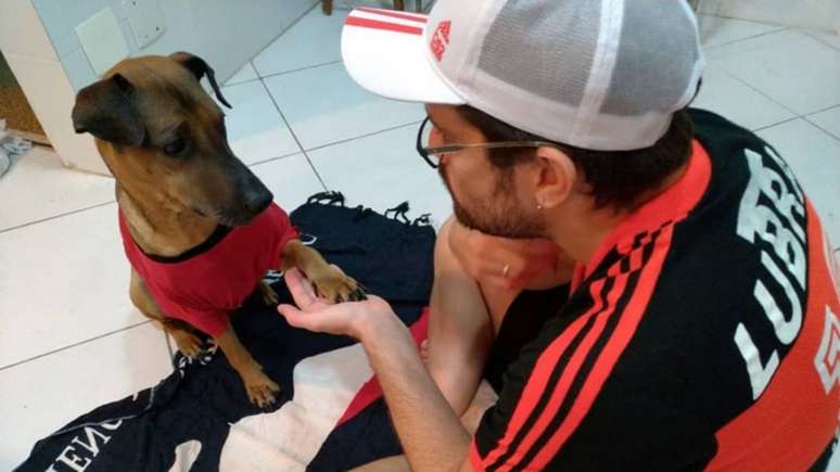Danilo Mello com o seu cão de estimação (Foto: divulgação/Instagram)