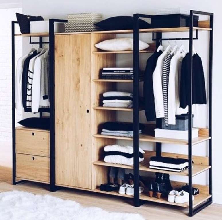 34. O closet aberto pode ser variado de acordo com sua criatividade. Foto: Instagram