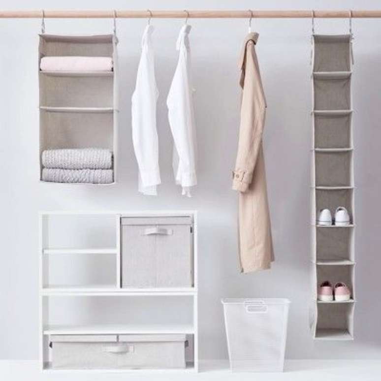 60. Você pode usar seu closet aberto de muitas formas. Foto: Target