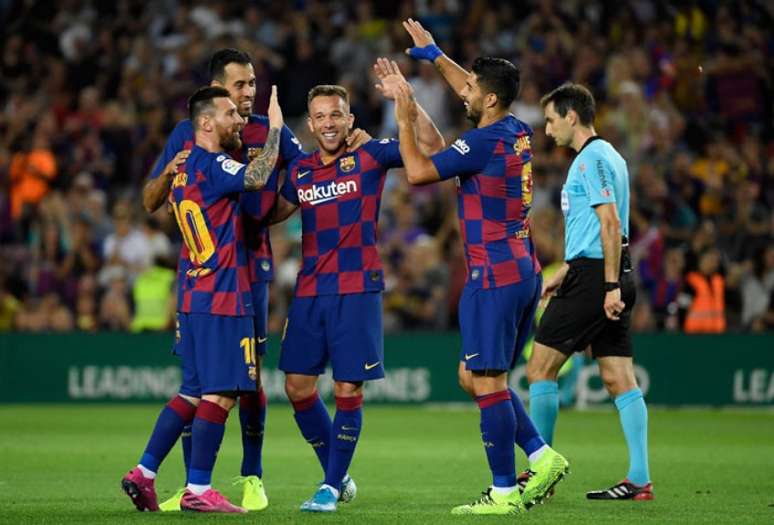Barcelona teve início de temporada irregular (Foto: Lluis Gene / AFP)