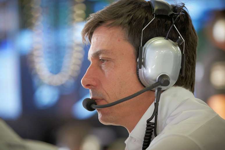 Wolff está ciente do risco da parceria McLaren-Mercedes em 2021