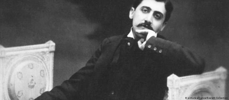 Marcel Proust em foto tirada por volta de 1900