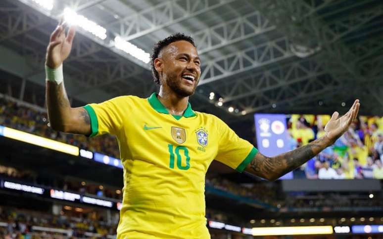 Neymar tem 61 gols pelo Brasil (Foto: MICHAEL REAVES/AFP)