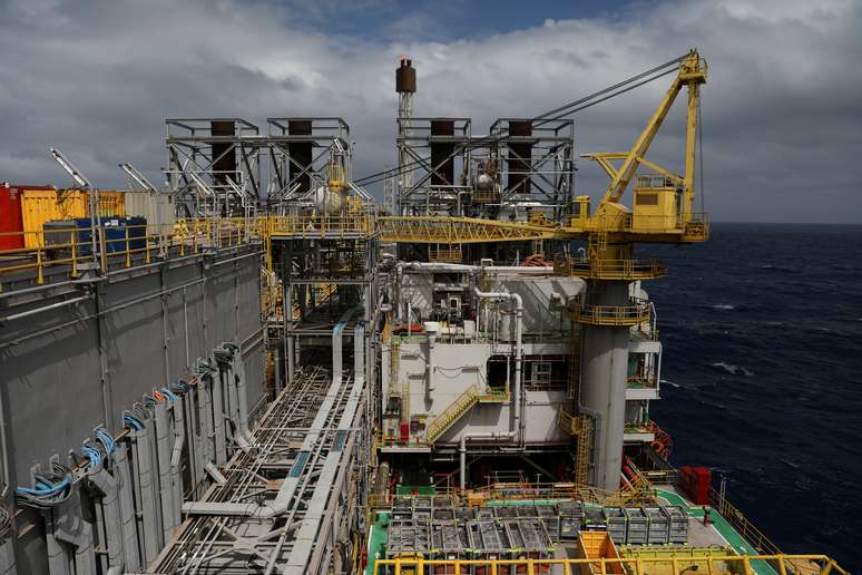 Plataforma de petróleo da Petrobras na bacia de Santos
05/09/2018
REUTERS/Pilar Olivares