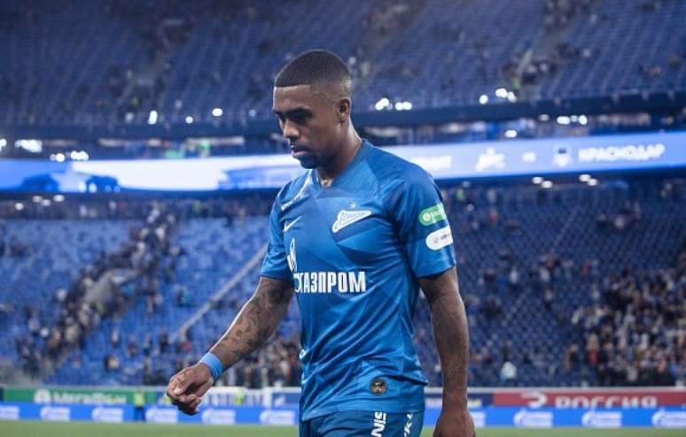 O Zenit anunciou que a operação foi um sucesso. Ele sofreu um pisão no dia 10 de agosto (Foto: Divulgação)