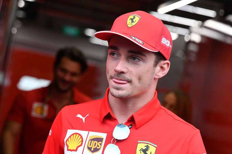 Leclerc admite culpa em acidente com Verstappen