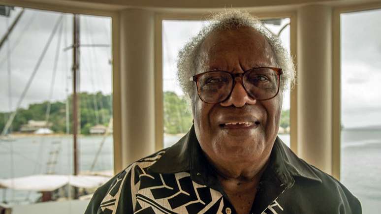 Barak Sope, ex-primeiro-ministro do pa&iacute;s, afirma que o esquema de cidadania de Vanuatu &eacute; uma 'trai&ccedil;&atilde;o'