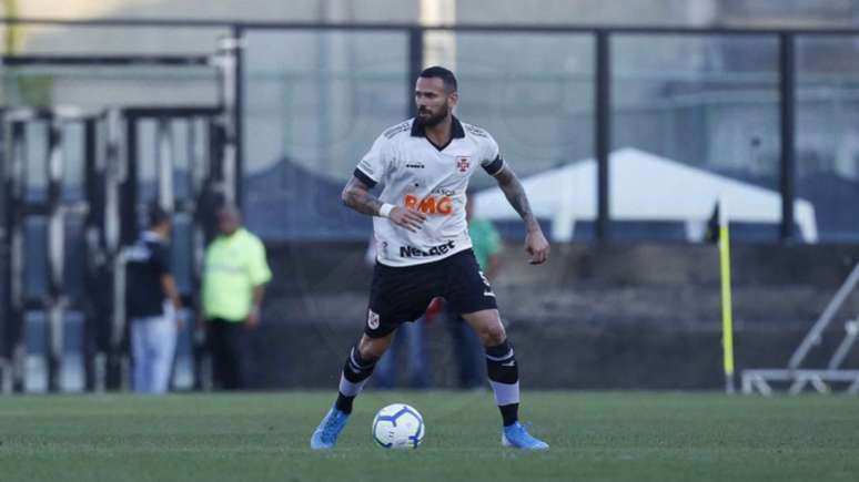 Leandro Castan, capitão da equipe cruz-maltina, deve voltar a ser titular contra o Fortaleza (Rafael Ribeiro/Vasco)