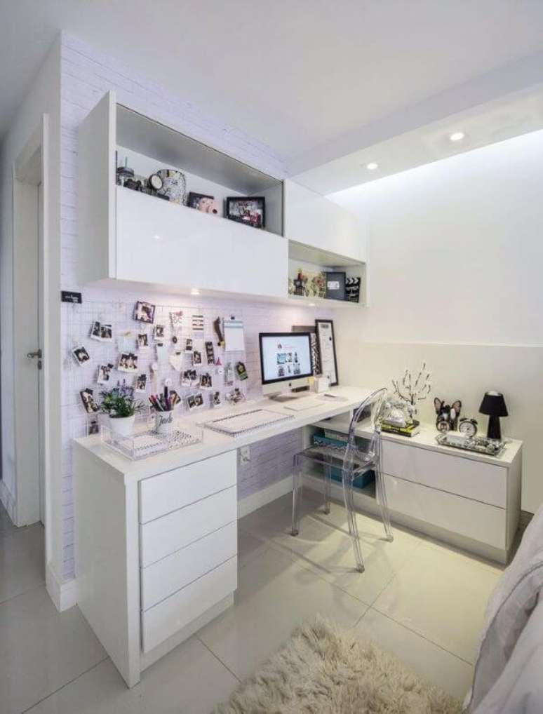 37. Mesa branca na decoração de casa – Por: Pinterest