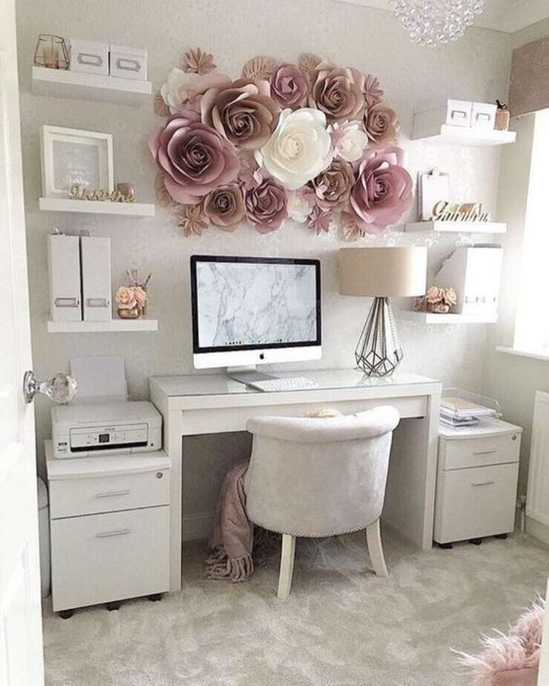 15. Mesa de estudo para quarto branco e clean – Por: Pinterest