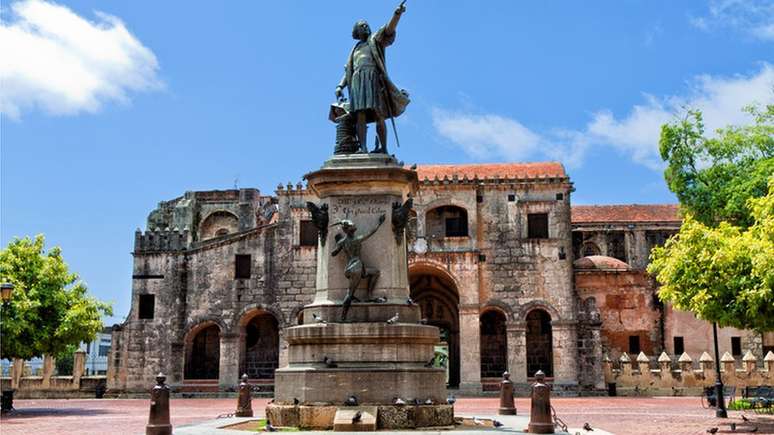 Hispaniola é a ilha compartilhada pela República Dominicana e pelo Haiti