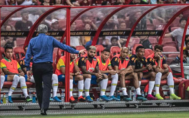 Tite vai fazer mudanças (Foto: Pedro Martins / MoWA Press)