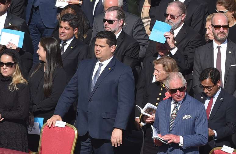 Príncipe Charles, senador Davi Alcolumbre, Prefeito ACM Neto, Dias Toffoli entre outras autoridades presentes durante a cerimônia de canonização de santos, entre eles a brasileira Irmã Dulce santa, na Praça de São Pedro, no Vaticano, neste domingo (13)