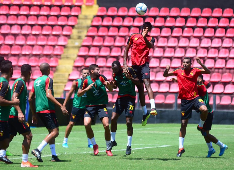 Sport vem de cinco jogos sem perder, enquanto Cuiabá tem sequência negativa (Foto: Anderson Stevens/Sport)