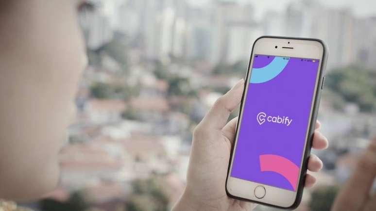 App do Cabify no celular 