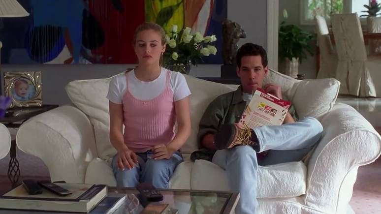 Alicia Silverstone e Paul Rudd durante cena de 'As Patricinhas de Beverly Hills', cult de 1995