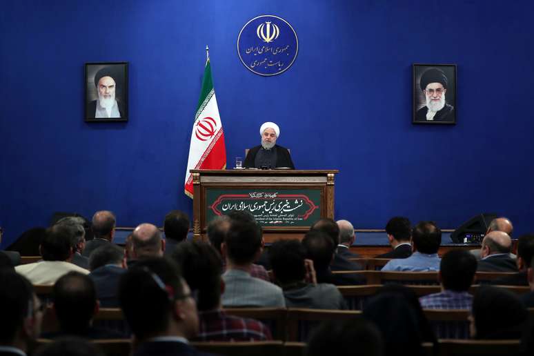 Presidente do Irã, Hassan Rouhani, concede entrevista coletiva em Teerã
14/10/2019
Site Oficial da Presidência/Divulgação via REUTERS