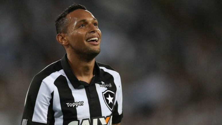 Gilson é dúvida para o clássico contra o Vasco (Foto: Vitor Silva/SSPress/Botafogo)