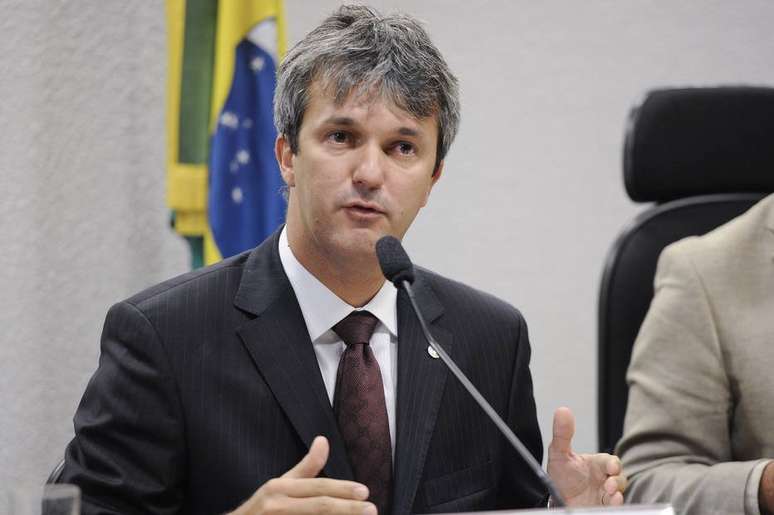 Walter de Agra Júnior foi reconduzido ao cargo de procurador-chefe da Procuradoria Federal Especializada junto ao Cade após sabatina no Senado Federal