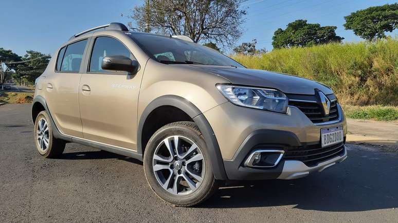 O Stepway faz tanto sucesso na Renault que ganhou status de modelo.