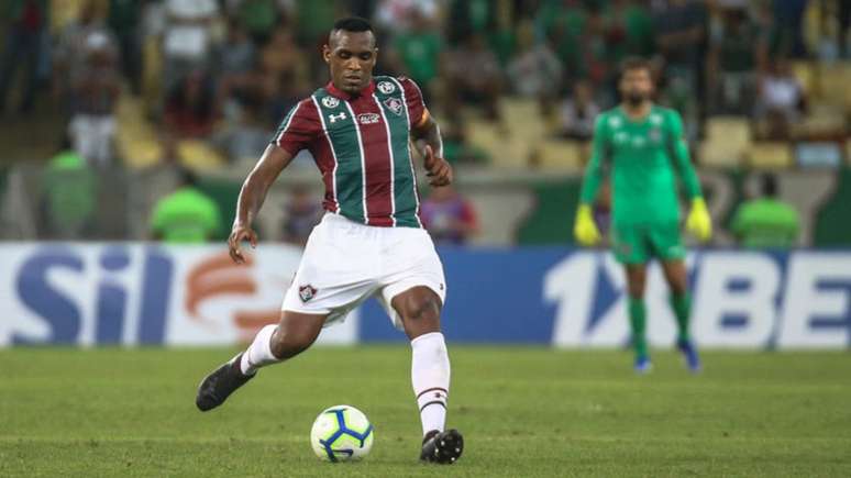 Digão vem sofrendo com problemas físicos na temporada (Foto: Lucas Merçon/Fluminense)