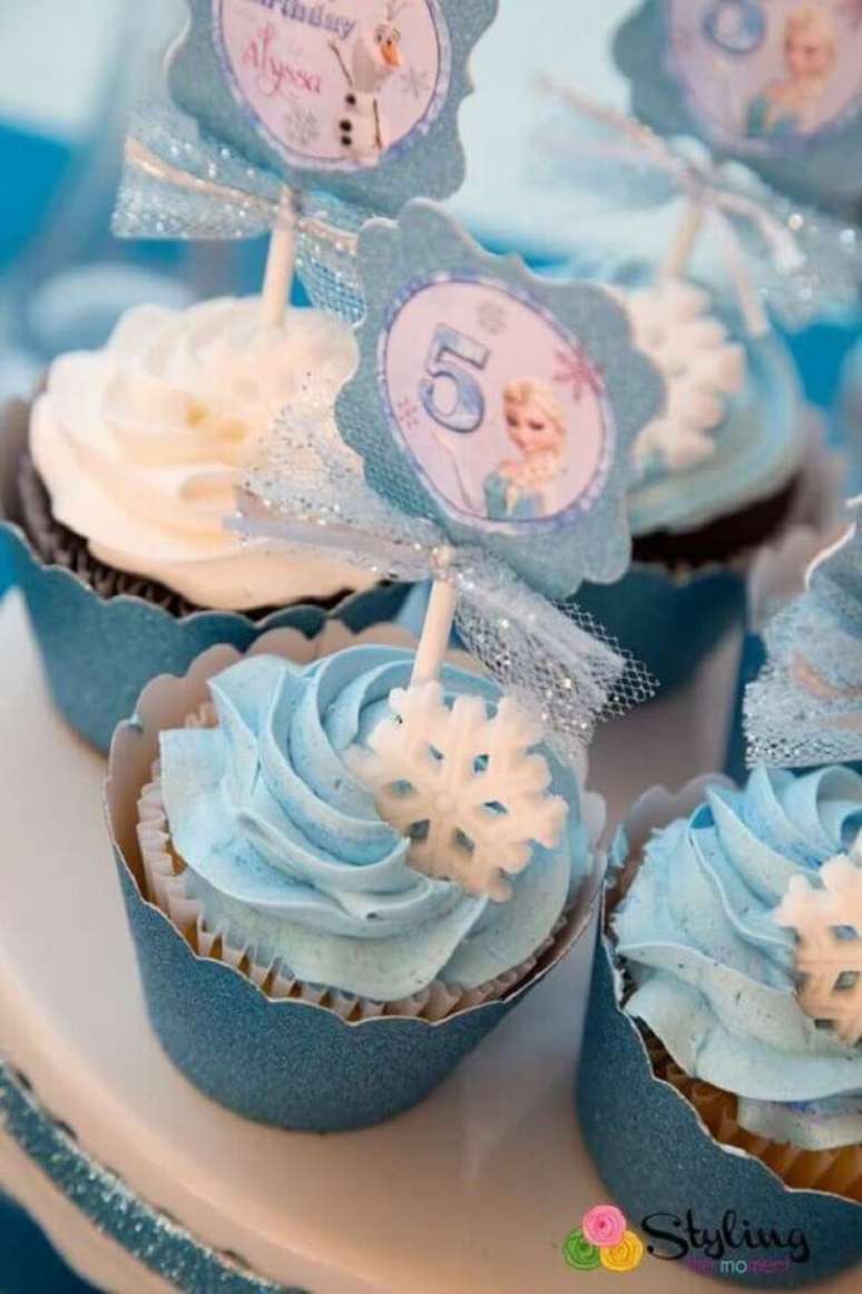 24. Lindos cupcakes decorados para festas de aniversário da Frozen – Foto: Why Santa Claus
