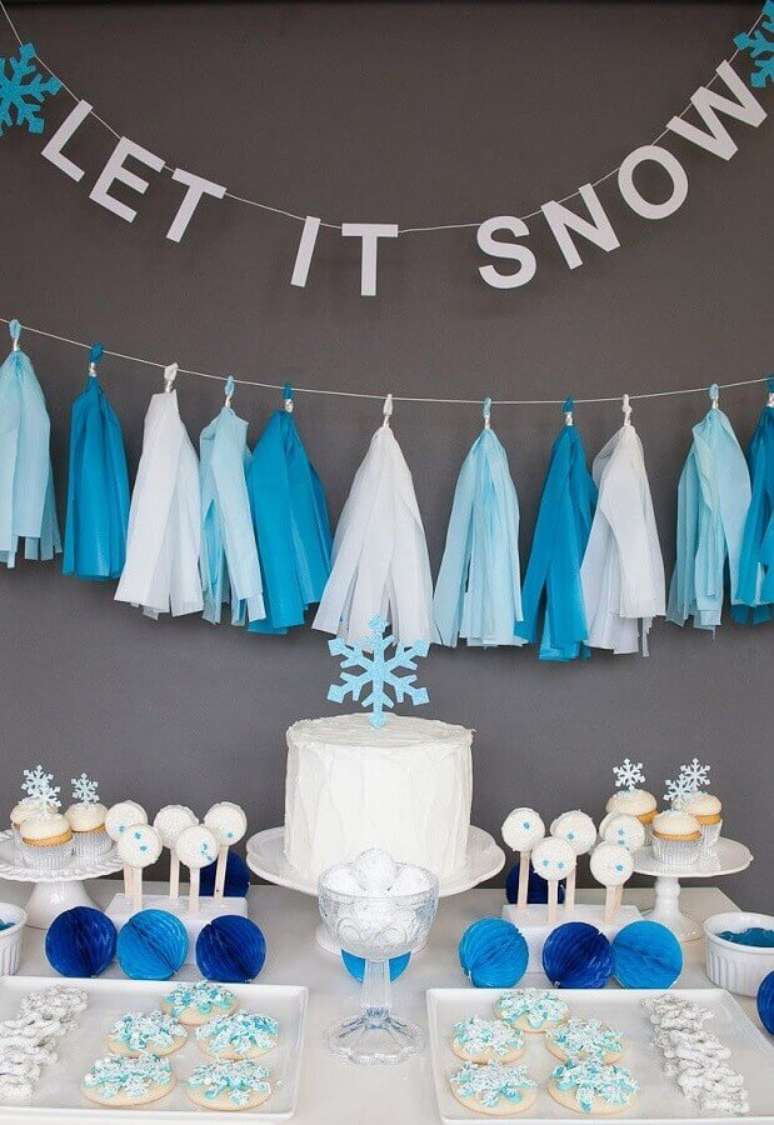 43. Decoração para festa simples da Frozen – Foto: Home Decoration Ideas