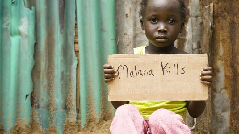 Centenas de milhares de pessoas morrem todos os anos vítimas de malária