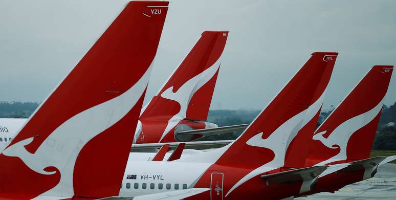 Aeronaves da companhia aérea australiana Qantas noa aeroporto de Melbourne. 6/11/2018. REUTERS/Phil Noble