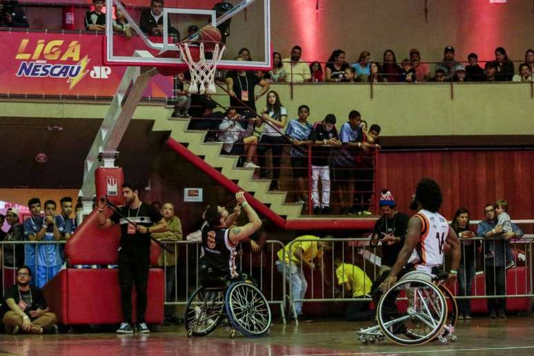 Atletas renomados do esporte brasileiro acompanharão os jovens neste sábado (Foto: Divulgação)