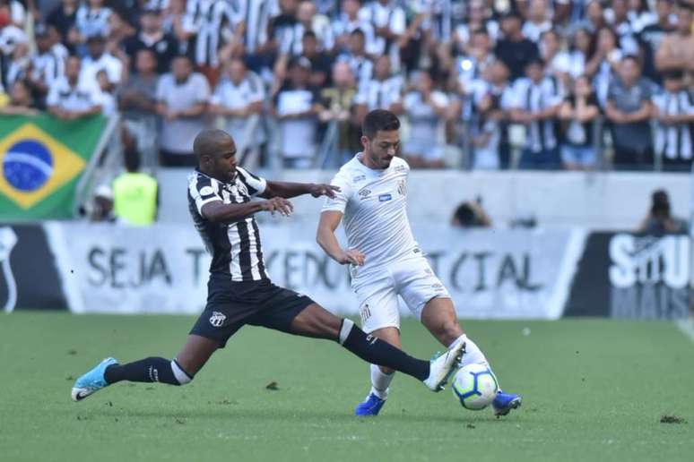 Santos venceu o Ceará no Castelão no primeiro turno (Foto: Ivan Storti/SFC)