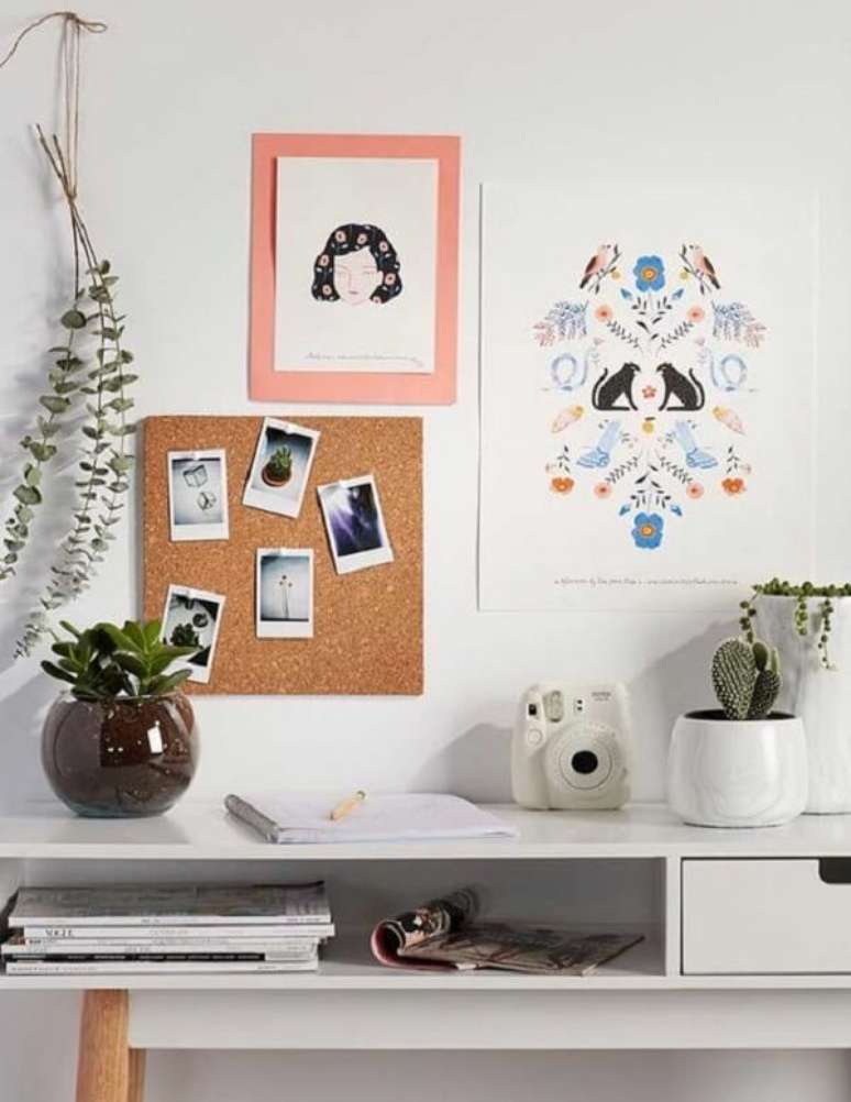 36. O quadro de corti&ccedil;a traz uma pegada mais r&uacute;stica ao ambiente. Fonte: Pinterest