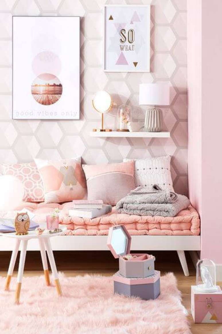 66. Tapete rosa para quarto de menina &ndash; Por: Pinterest
